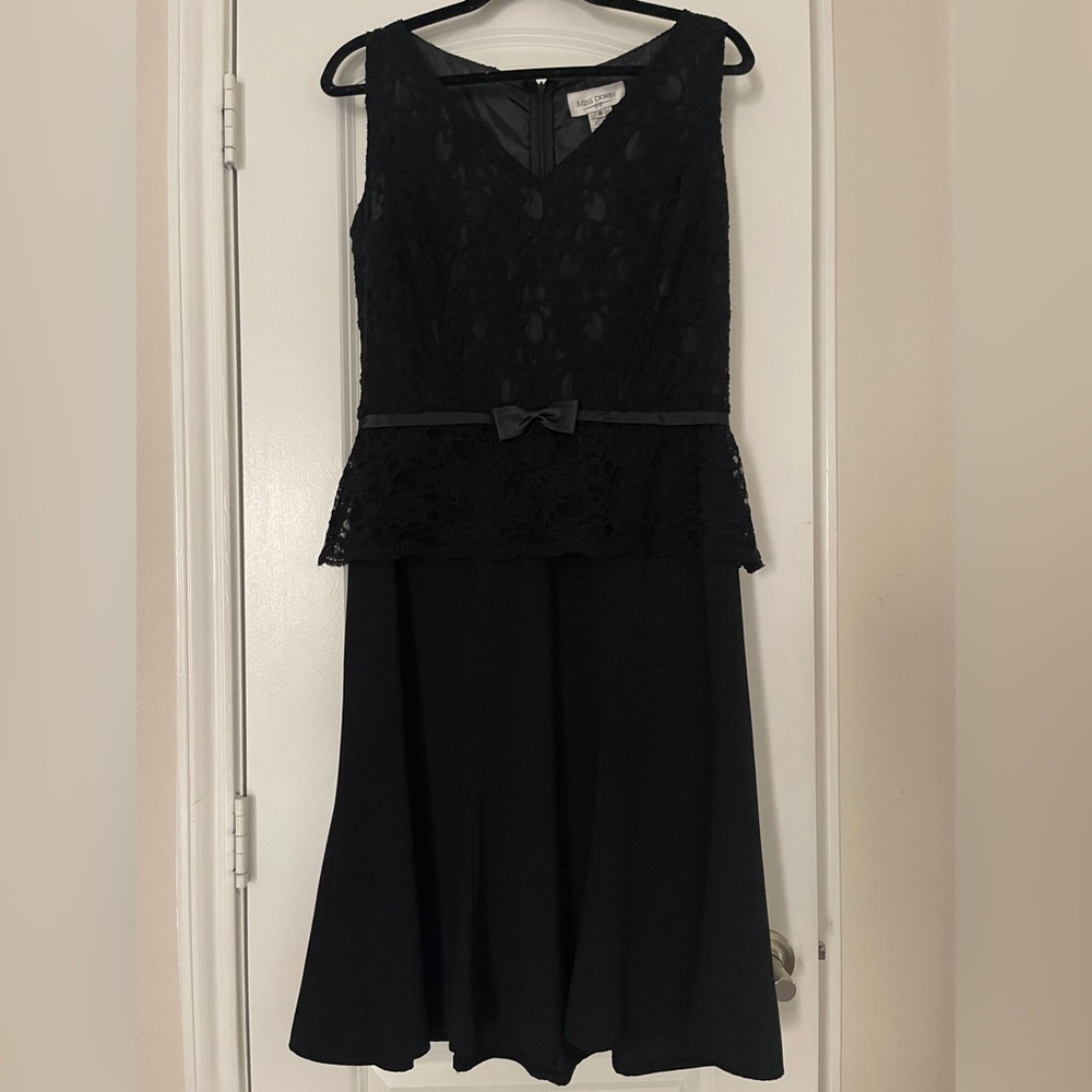 Vintage Miss Dorby Black Lace Peplum Cocktail Dress - Size 8